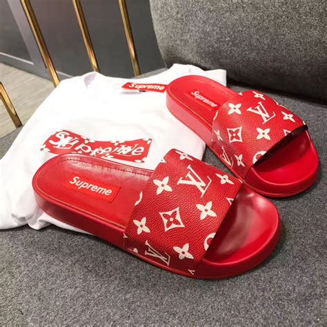 luis vittom supreme gucci scarpe|supreme louis vuitton slippers.